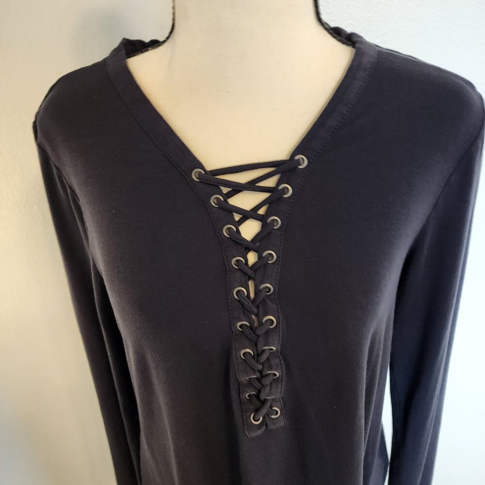American Eagle Outfitters Black Soft & Sexy Long Sleeve Top, Size Medium - Picture 3 of 10